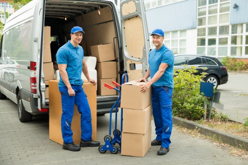 A smooth moving day setup for home moves in Queensway
